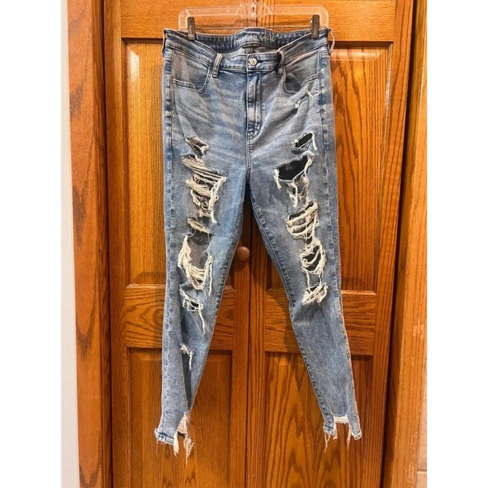 American Eagle Distressed Super High Rise Jegging Sz 14 
